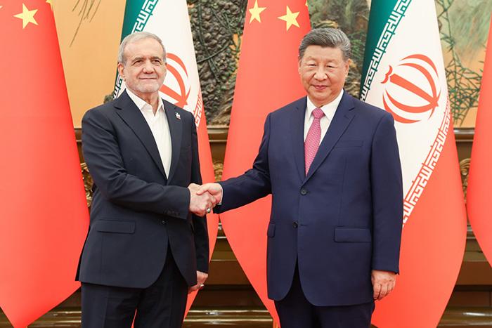 習(xí)近平會(huì)見伊朗總統(tǒng)佩澤希齊揚(yáng)