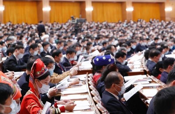 最高法報(bào)告談司法判決：決不向耍橫霸道者讓步，決不遷就縱容惡習(xí)陋俗